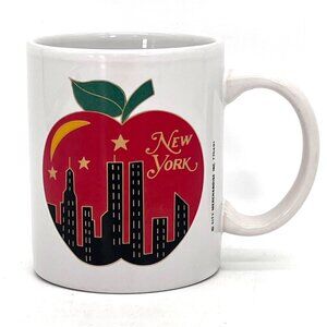New York City Skyline Big Apple Coffee Cup Mug With Twin Towers & Empire State